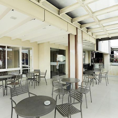 D'Kalpa Hotel Demangan Джок'якарта Екстер'єр фото